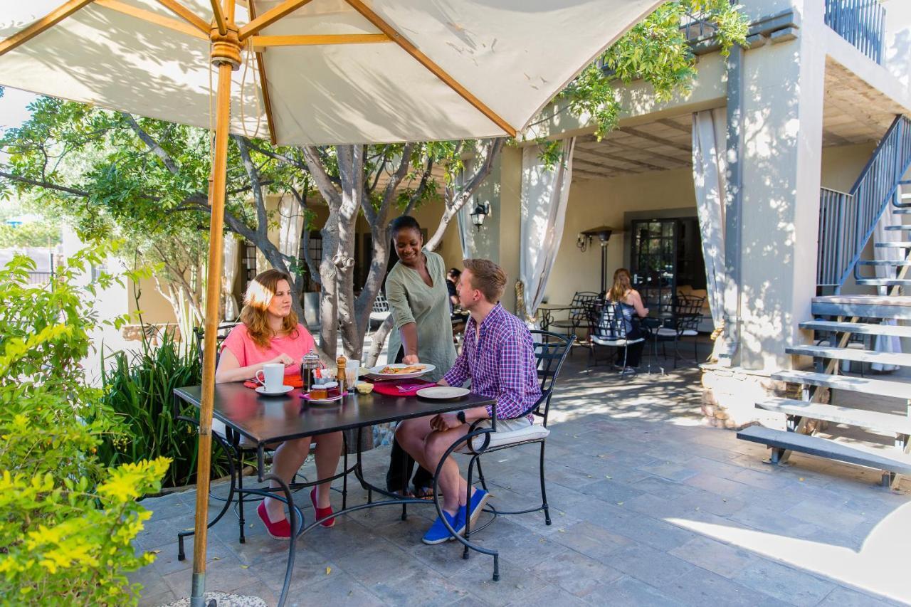 Olive Grove Guesthouse Виндхук Экстерьер фото